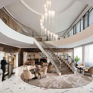 Warwick Hotell